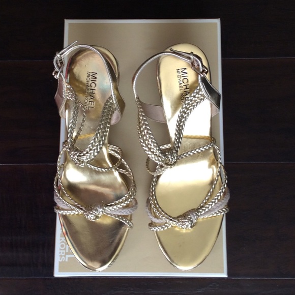 Michael Kors ‘Summer Wedge’ Sandals - Picture 3 of 8